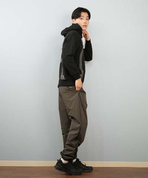 CHUMS（チャムス）の「CHUMS/チャムス パーカー/プルオーバー フロントプリント CH00-1526（パーカー・メンズ・ブラック/ヘザーグレー/マルチ・M/L/XL/2XL）」の22枚目の写真