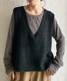She's Closet（シーズクローゼット）の「オーバーサイズショート丈深Vネックニットベスト（ベスト）」
