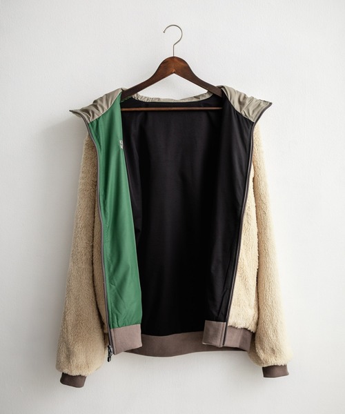 KRIFF MAYER（クリフメイヤー）の「KRIFF MAYER クリフメイヤー2WAY リバーシブル ひっくりフード付きボアジャケット/ロゴ刺繍入りマウンテンパーカー 2514403（マウンテンパーカー・メンズ・ブラック/その他/マルチ/グレイッシュベージュ/カーキ/その他1・M/L/XL）」の17枚目の写真