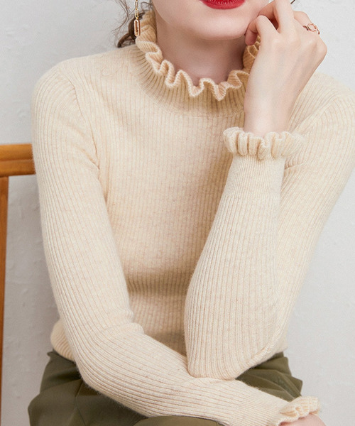 DAY CLOSET(デイ クローゼット)の「華やかネックライン。長袖フリルネックリブニットトップス レディース(ニット/セーター・レディース・グレイッシュベージュ/ネイビー/キャメル/キナリ/グレー/ホワイト/ブラック・FREE)」の9枚目の写真