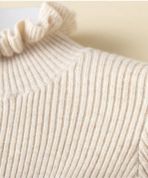 DAY CLOSET(デイ クローゼット)の「華やかネックライン。長袖フリルネックリブニットトップス レディース(ニット/セーター・レディース・グレイッシュベージュ/ネイビー/キャメル/キナリ/グレー/ホワイト/ブラック・FREE)」の14枚目の写真