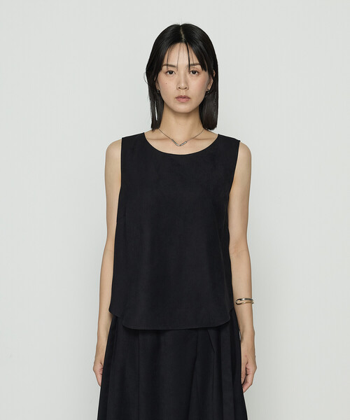 Gabardine K.T(ギャバジンケーティー)の「ポリスエード タンクトップ付きブラウス(シャツ/ブラウス・レディース・ブラック/カーキ/キナリ・9号)」の14枚目の写真