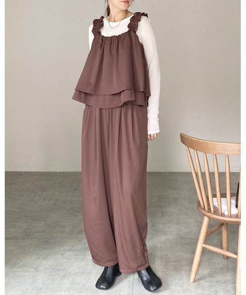 She's Closet(シーズクローゼット)の「肩フリルショルダーギャザーキャミソールビスチェ&ロングカーブワイドパンツセットアップ(セットアップ・レディース・ブラック/チャコールグレー/ブラウン・FREE)」の21枚目の写真