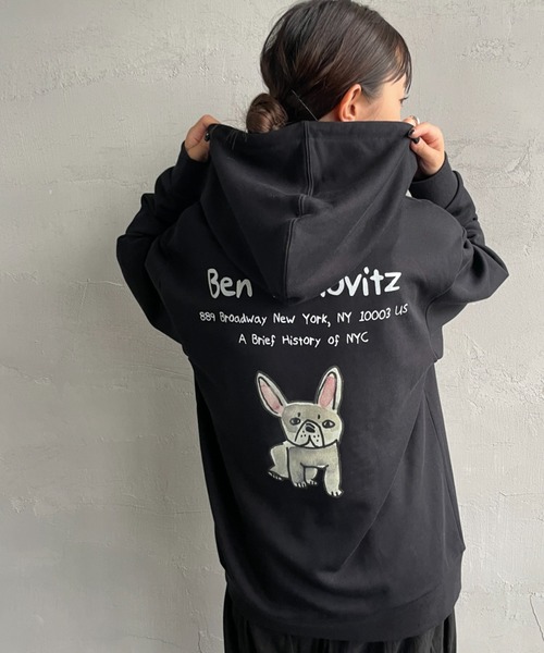 Ben Lenovitz（ベンレノビッツ）の「[BEN LENOVITZ/ベン レノビッツ] ワンポイント刺繍 DOG バックプリントスウェットパーカー（スウェット・レディース・ブラック/ベージュ・M/L/S）」の5枚目の写真