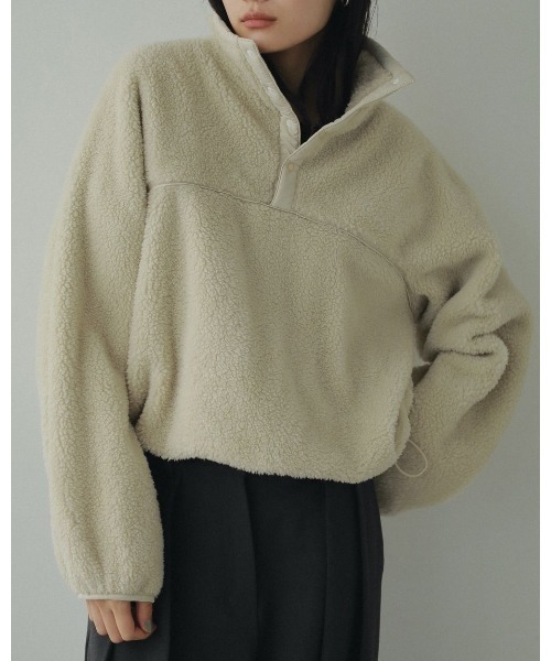 anuke（アンヌーク）の「anuke Boa Blouson（ブルゾン・レディース・グレー/オフホワイト・FREE）」の2枚目の写真