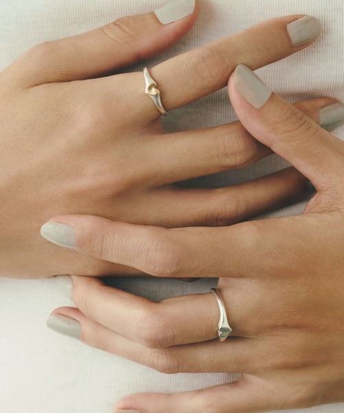 TEN.（テン）の「SILVER925 タイニーハートリング（リング・レディース・シルバー・#1/#3/#5/#7/#9/#11/#13/#15）」の4枚目の写真