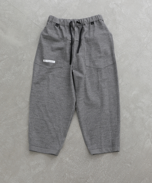 JOURNAL STANDARD LUXE（ジャーナルスタンダード　ラックス）の「TRツイル ポケパンツ（その他パンツ・レディース・グレー/ブラック・SMALL/MEDIUM）」の16枚目の写真