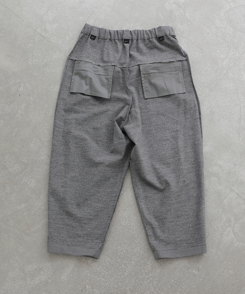 JOURNAL STANDARD LUXE（ジャーナルスタンダード　ラックス）の「TRツイル ポケパンツ（その他パンツ・レディース・グレー/ブラック・SMALL/MEDIUM）」の17枚目の写真