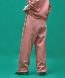 Kappa（カッパ）の「≪Kappa×and ST ウェルネスクラブ≫Heaith＆Wellnessデザインスウェットパンツ (ユニセックス)（スウェットパンツ）」