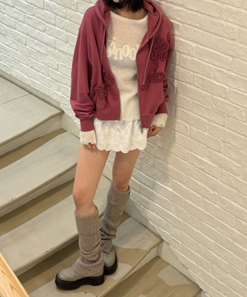 Rose Frill Hoodie Zipup (Rose)（パーカー）｜SINOON（シヌーン）の