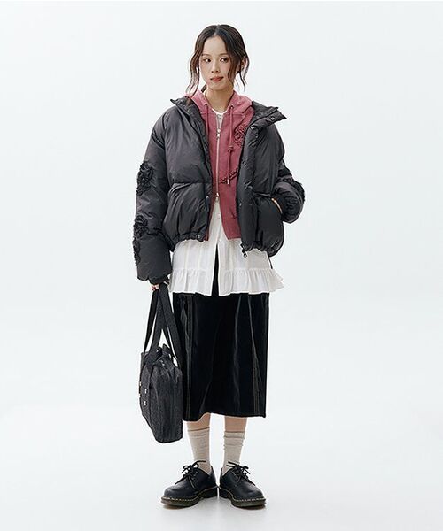 Rose Frill Hoodie Zipup (Rose)（パーカー）｜SINOON（シヌーン）の