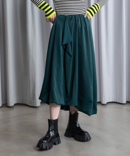 MARECHAL TERRE(マルシャルテル)の「タックスカート(スカート・レディース・パープル/サンドベージュ/ブラック/グリーン・MEDIUM)」の4枚目の写真