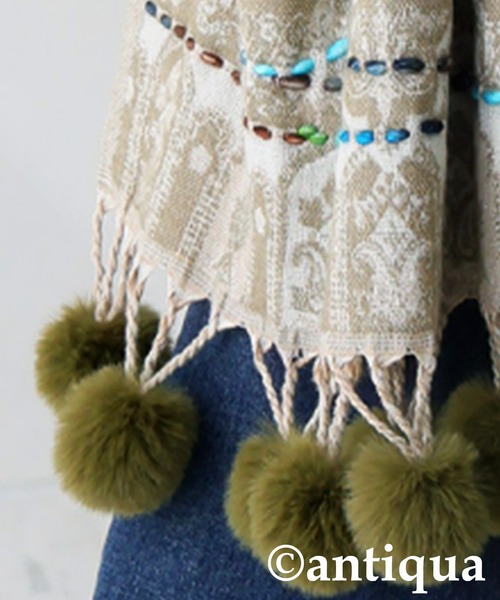 antiqua（アンティカ）の「ファー付き ポンチョ（ポンチョ・レディース・ブルー/ベージュ/ブラック・FREE）」の12枚目の写真