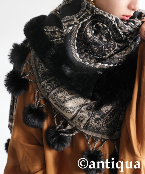 antiqua（アンティカ）の「ファー付き ポンチョ（ポンチョ・レディース・ブルー/ベージュ/ブラック・FREE）」の8枚目の写真