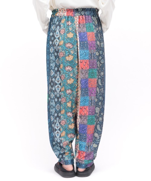 チチカカ(チチカカ)の「ファブリックプリント&ブラックパンツ(その他パンツ・レディース・ベージュ/ブルー/ブラック・FREE)」の10枚目の写真