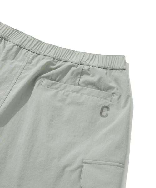 COVERNAT(カバーナット)の「カレッジテックナイロンショーツカーキ(その他パンツ・レディース・その他・X-LARGE/X-SMALL/XX-LARGE/SMALL/LARGE)」の2枚目の写真