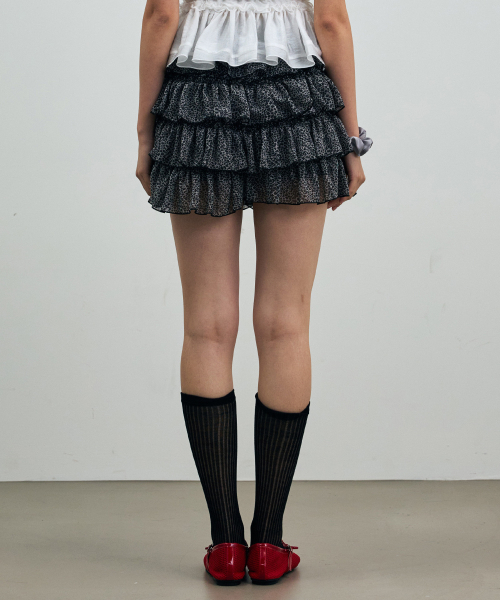 ARI(アリ)の「LEOPARD CANCAN MINI SKIRT PANTS / GRAY(スカート・レディース・グレー・FREE)」の3枚目の写真