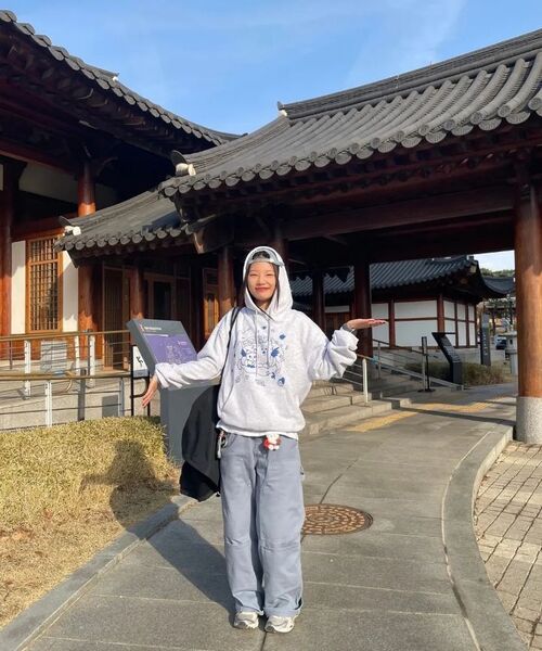 ITZAVIBE（イッザバイブ）の「CAT&DOG IN SWEET HOME HOODIE - LIGHT GRAY（パーカー・レディース・その他・MEDIUM/LARGE）」の3枚目の写真