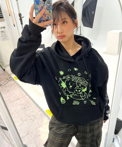 ITZAVIBE（イッザバイブ）の「CAT&DOG IN SWEET HOME HOODIE - LIGHT GRAY（パーカー・レディース・その他・MEDIUM/LARGE）」の5枚目の写真
