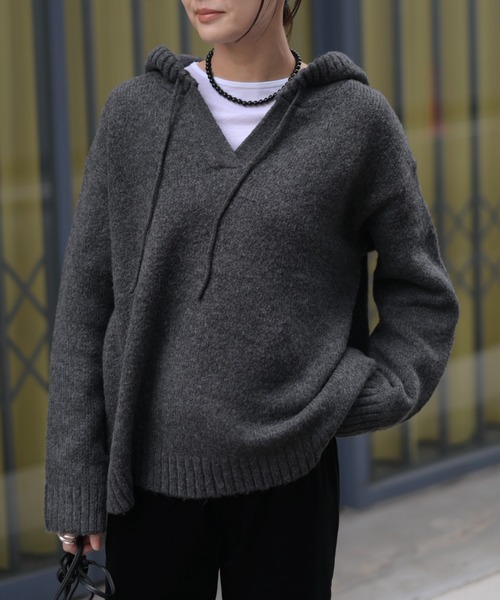 Marient（マリエント）の「フードスキッパーニット（ニット/セーター・レディース・ライトグレー/ダークグレー・FREE）」の2枚目の写真