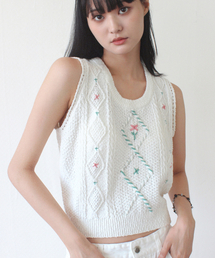 孫刺繍ビンテージフラワーニットベスト_アイボリー