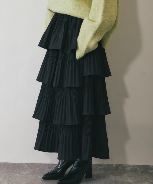 【あや様】Apuweiser-riche アシメティアードプリーツスカート Apuweiser-riche（アプワイザーリッシェ）の「アシメティアード