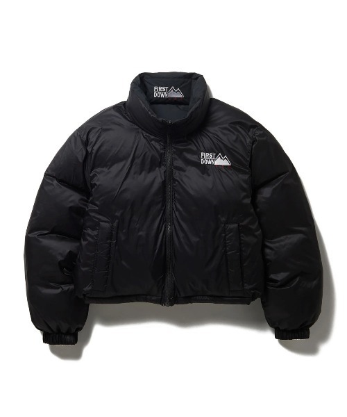 FIRST DOWN(ファーストダウン)の「FIRST DOWN SHORT BUBBLE DOWN JKT MICROFT(R)(ファーストダウン ショート バブルダウンジャケット マイクロフト)(ダウンジャケット/コート・レディース・ベージュ系/ホワイト/ブラック・SMALL/MEDIUM)」の11枚目の写真