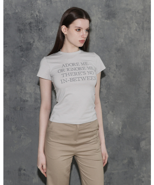 MAGORENSEOUL(マゴレンソウル)の「ADORE ME スリムフィットTシャツ グレー(Tシャツ/カットソー・レディース・その他・FREE)」の1枚目の写真