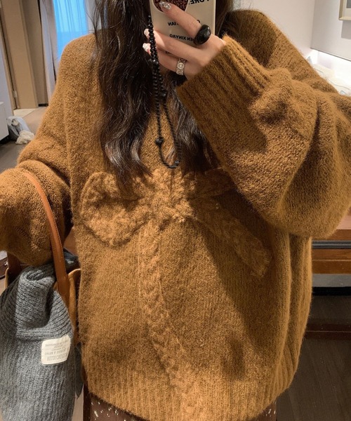 SPIGA(スピーガ)の「リボンジャガードゆったりニット(ニット/セーター・レディース・キャメル/ネイビー/オフホワイト/グレー・FREE)」の5枚目の写真