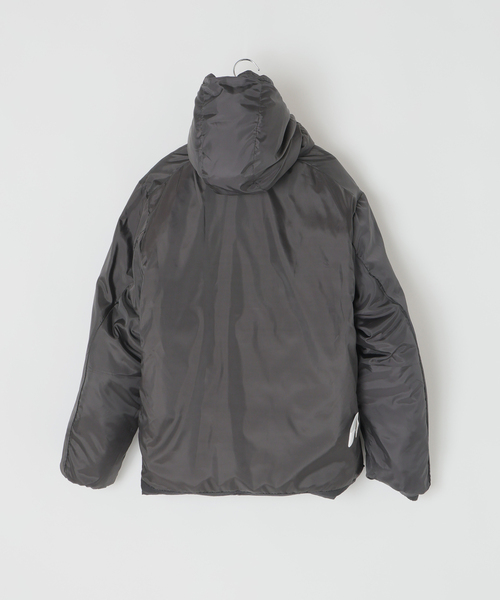 B.C STOCK（ベーセーストック）の「コンパクトフィット ライトダウンジャケット（ダウンジャケット/コート・メンズ・ブラック/カーキ/ブルー系その他/オレンジ系その他・MEDIUM/LARGE）」の13枚目の写真