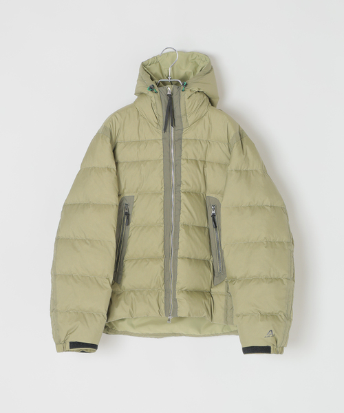 B.C STOCK（ベーセーストック）の「コンパクトフィット ライトダウンジャケット（ダウンジャケット/コート・メンズ・ブラック/カーキ/ブルー系その他/オレンジ系その他・MEDIUM/LARGE）」の11枚目の写真