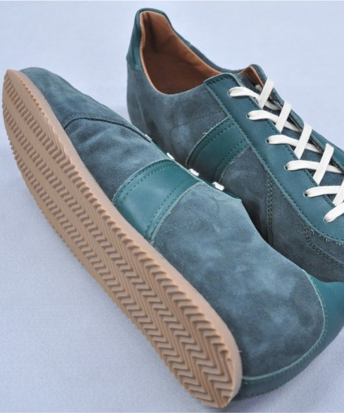 REPRODUCTION OF FOUND（リプロダクションオブファウンド）の「REPRODUCTION OF FOUND (リプロダクション オブ ファウンド) GERMAN MILITARY TRAINER ジャーマントレーナー 1714S ロープロファイルスニーカー 薄底（スニーカー・メンズ・ダークグリーン・42/43）」の2枚目の写真