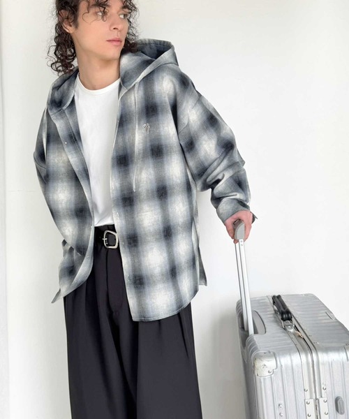 Java（ジャバ）の「《JaVaジャバコラボ》フードが醸す洗練された遊び心。ヴィンテージ風チェック柄シャツパーカー（シャツ/ブラウス・メンズ・ブラック/ブルー・LARGE/MEDIUM/SMALL）」の19枚目の写真