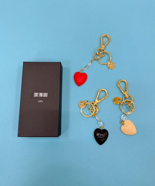 ITTI(イッチ)の「【ITTI for LULU】HEART KEY CHARM(その他小物・レディース・ピンク/ホワイト/ブラック・FREE)」の5枚目の写真