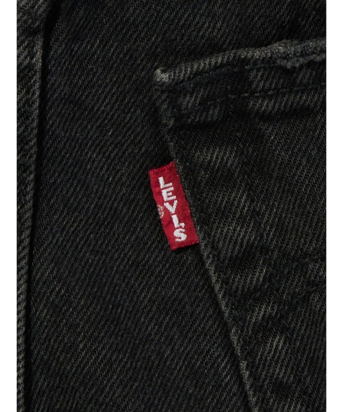 Levi's(リーバイス)の「Levi's/リーバイス RIBCAGE ショーツ ブラック(デニムパンツ・レディース・ブラック・28inch/27inch/25inch/26inch/24inch/23inch)」の2枚目の写真