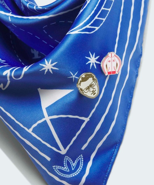 adidas(アディダス)の「ピン&スカーフ / アディダスオリジナルス adidas Originals(スポーツグッズ・メンズ・ブラック/レッド/ブルー・FREE)」の7枚目の写真