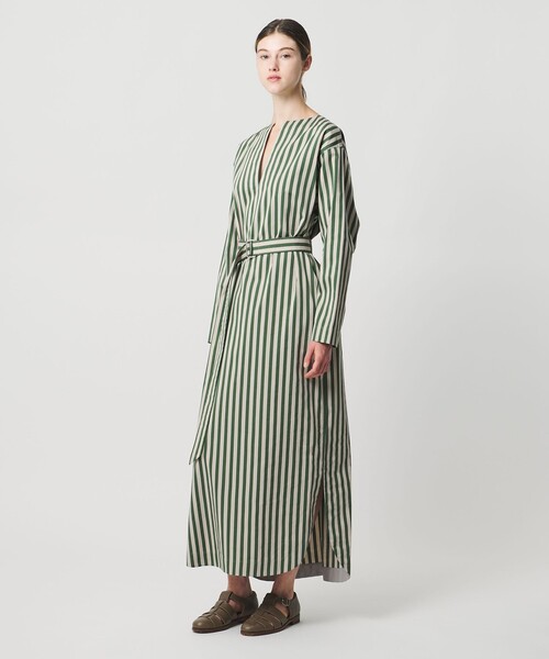 LOEFF（ロエフ）の「＜LOEFF＞ストライプ Vネック ドレス（ワンピース・レディース・ネイビー/ケリーグリーン・1/0）」の6枚目の写真