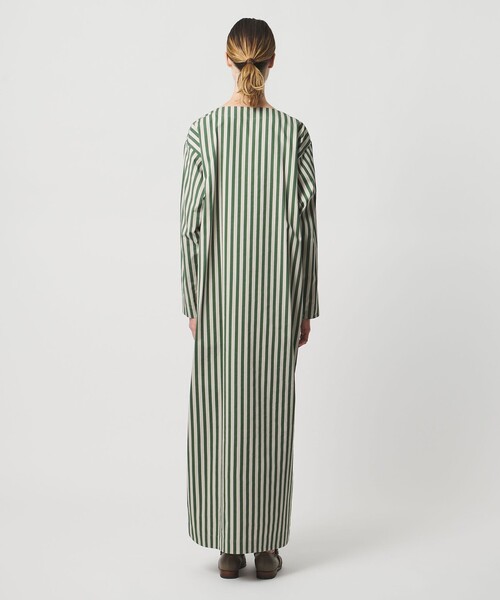 LOEFF（ロエフ）の「＜LOEFF＞ストライプ Vネック ドレス（ワンピース・レディース・ネイビー/ケリーグリーン・1/0）」の14枚目の写真