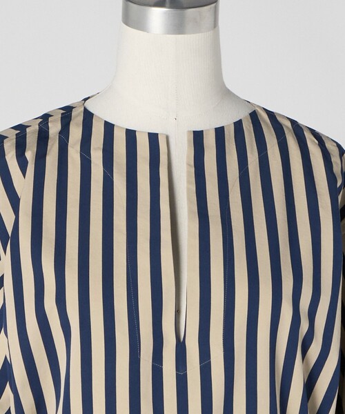 LOEFF（ロエフ）の「＜LOEFF＞ストライプ Vネック ドレス（ワンピース・レディース・ネイビー/ケリーグリーン・1/0）」の16枚目の写真