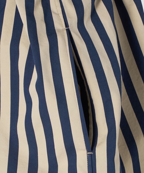 LOEFF（ロエフ）の「＜LOEFF＞ストライプ Vネック ドレス（ワンピース・レディース・ネイビー/ケリーグリーン・1/0）」の19枚目の写真
