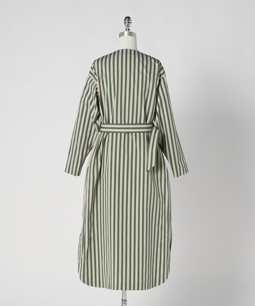 LOEFF（ロエフ）の「＜LOEFF＞ストライプ Vネック ドレス（ワンピース・レディース・ネイビー/ケリーグリーン・1/0）」の22枚目の写真