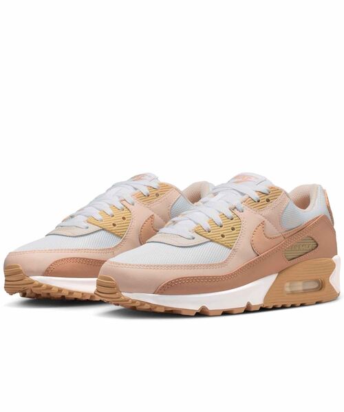 NIKE(ナイキ)の「ナイキ エア マックス 90 ウィメンズシューズ / Nike Air Max 90 Women's Shoes IM4613-200 Hemp(スニーカー・レディース・ブラウン系その他2・26/25.5/24/25/24.5/23.5/23/22.5)」の5枚目の写真