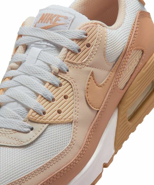 NIKE(ナイキ)の「ナイキ エア マックス 90 ウィメンズシューズ / Nike Air Max 90 Women's Shoes IM4613-200 Hemp(スニーカー・レディース・ブラウン系その他2・26/25.5/24/25/24.5/23.5/23/22.5)」の7枚目の写真