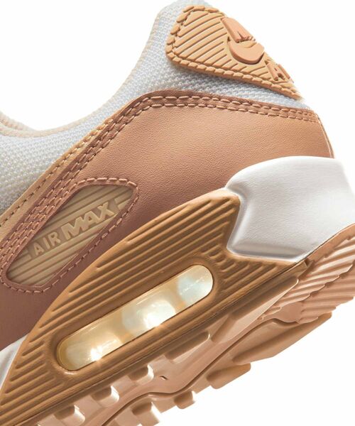 NIKE(ナイキ)の「ナイキ エア マックス 90 ウィメンズシューズ / Nike Air Max 90 Women's Shoes IM4613-200 Hemp(スニーカー・レディース・ブラウン系その他2・26/25.5/24/25/24.5/23.5/23/22.5)」の8枚目の写真