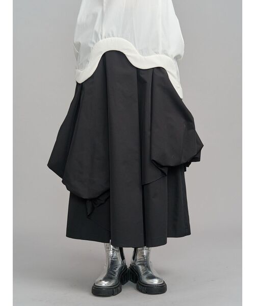 UN3D.（アンスリード）の「ASYMME LAYERED BALLOON PT / アシメレイヤードバルーンパンツ（その他パンツ・レディース・グレー/カーキ/ブラック・40/38/36）」の2枚目の写真