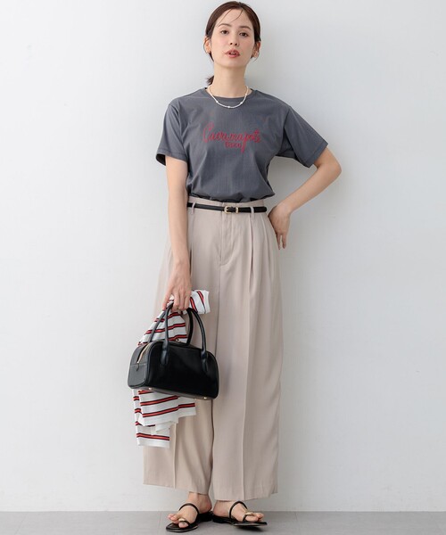 組曲(クミキョク)の「ロゴ刺繍 Tシャツ(Tシャツ/カットソー・レディース・ライトグレー系/ホワイト系・2/3)」の7枚目の写真