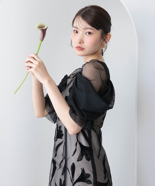 Kana(カナ)の「フロッキーレースオフショルダー風スリーブAラインワンピースドレス パーティー 結婚式 お呼ばれ オケージョン(ドレス・レディース・ブラウン/ブラック/ネイビー・M)」の8枚目の写真