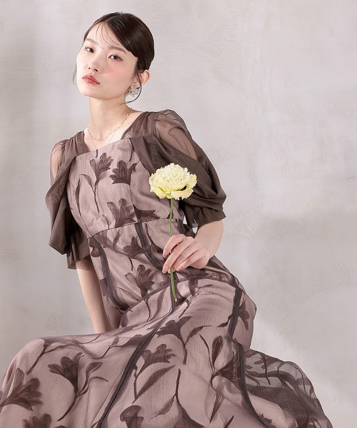 Kana(カナ)の「フロッキーレースオフショルダー風スリーブAラインワンピースドレス パーティー 結婚式 お呼ばれ オケージョン(ドレス・レディース・ブラウン/ブラック/ネイビー・M)」の12枚目の写真