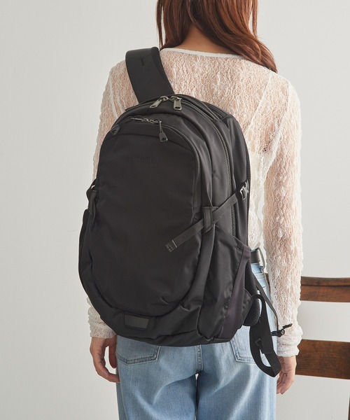 Columbia（コロンビア）の「【Columbia】ペッパーロック23Lバックパック（バックパック/リュック・メンズ・ブラック系1/ブラック系その他2・FREE）」の4枚目の写真