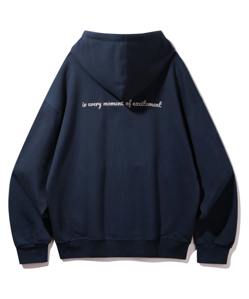 BAKKEN(バッケン)の「SIGNATURE B フードパーカー ジップアップ BK76902_ネイビー(パーカー・メンズ・ネイビー・1/2/3/W)」の2枚目の写真